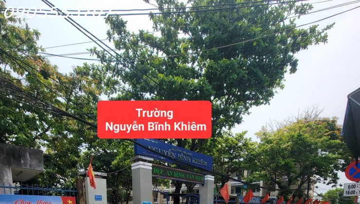 Nhà 3 tầng đẹp Quận THANH KHÊ - gần Chợ - Gần trường - 3 bước ra kiệt Ô tô - Chỉ 2,55 tỷ